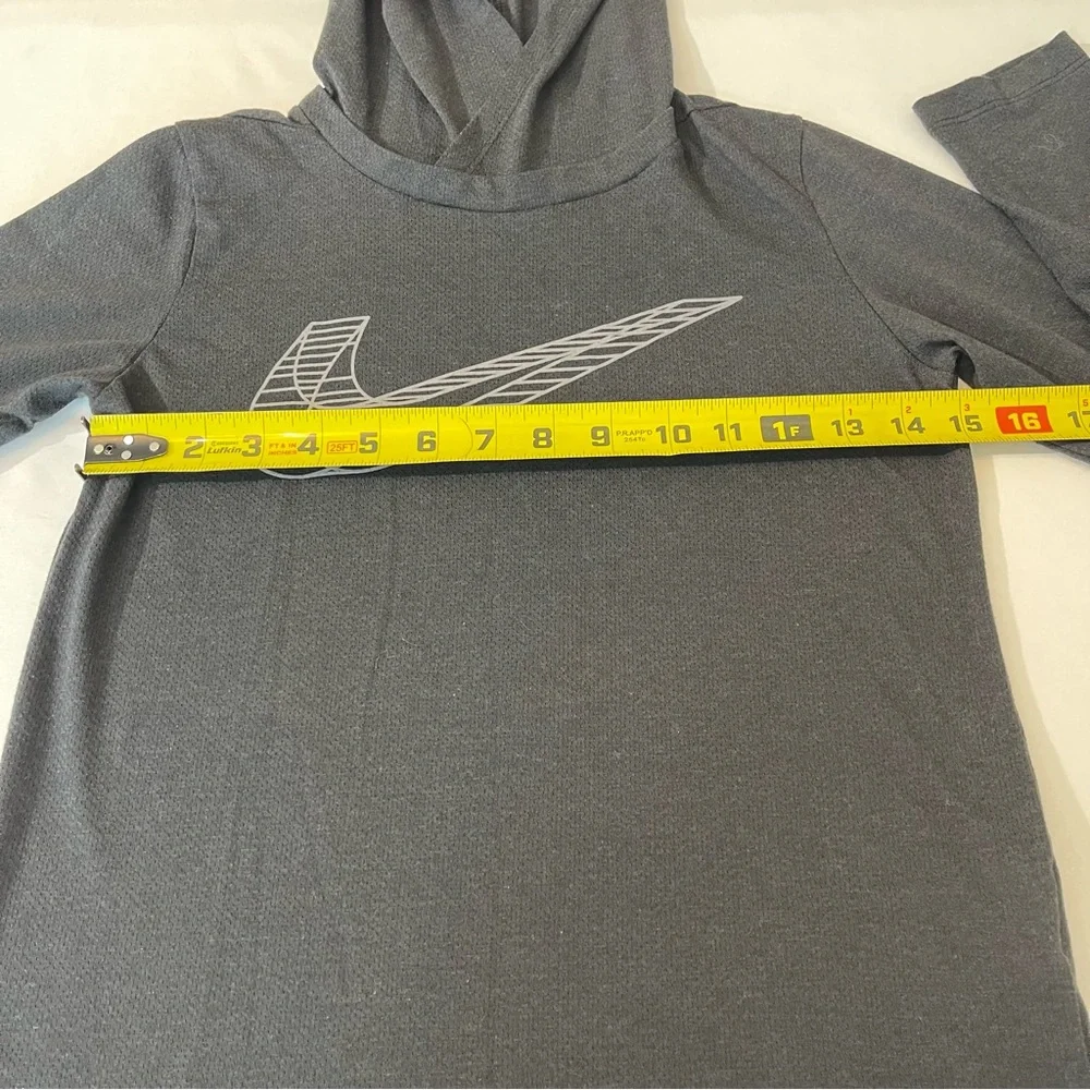 NIKE DRI-FIT HOODIE SHIRT, SIZE MEDIUM YOUTH, VERY GOOD CONDITION, PREOW…